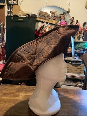 Vintage Fun World adult pirate hat